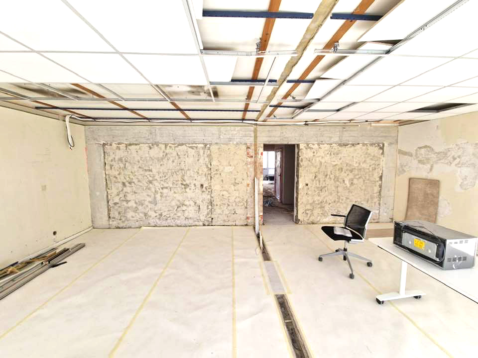 Travaux de rénovation d'un espace intérieur